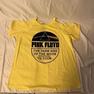 Torrid Pink Floyd band tee dark side of the moon size 2x cold shoulder